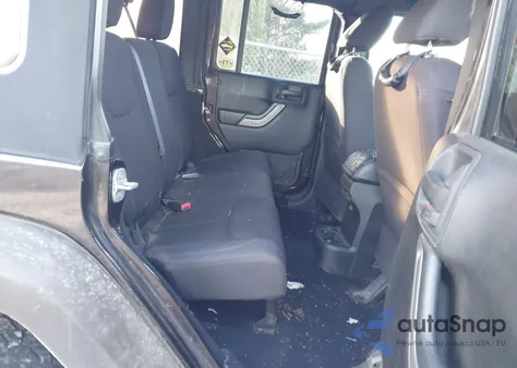 2013 Jeep Wrangler Unlimited Sport z USA, uszkodzony, nr VIN 1C4HJWDG5DL659299